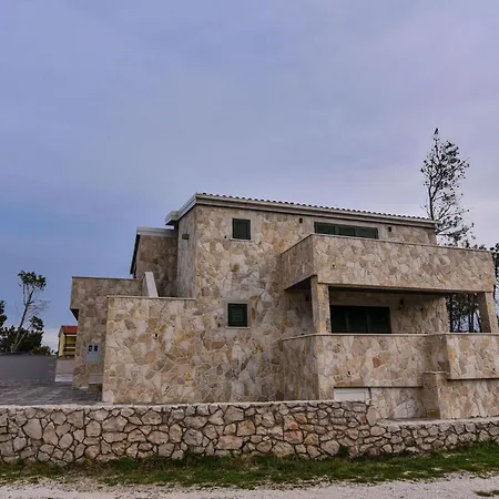 Sana 1 By Interhome * Vir